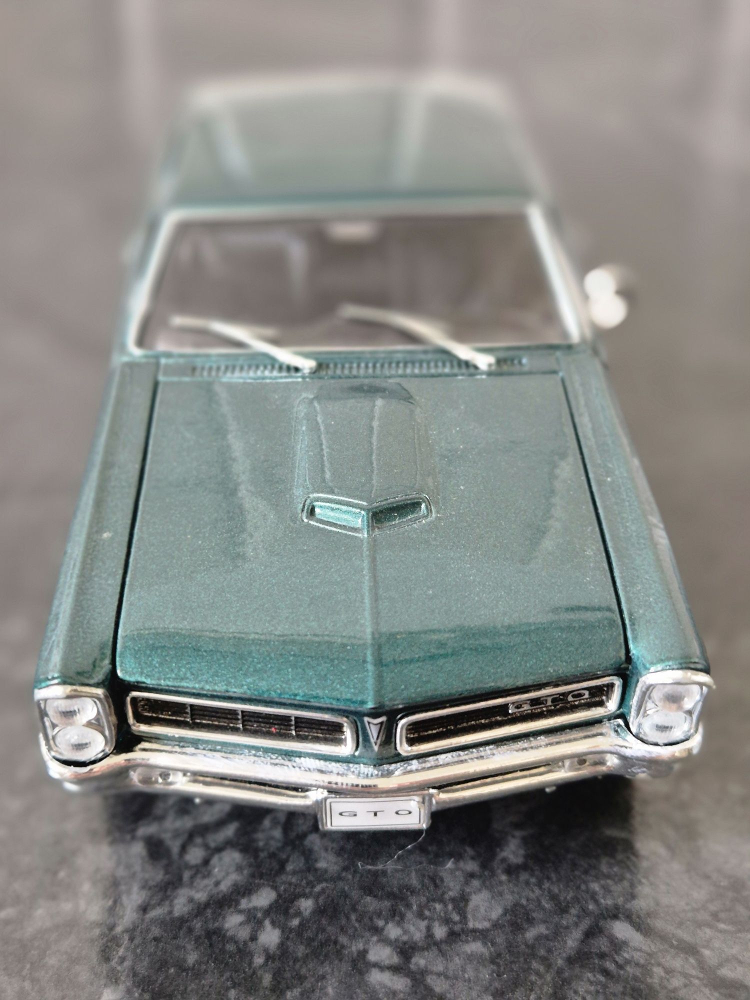 Pontiac GTO model kolekcjonerski (stan idealny)