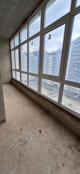Продаж.Видова здана 3-кімнатна квартира в центрі міста