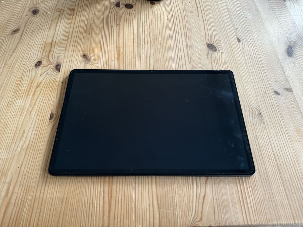 Galaxy Tab S8+ WIFI 128gb z klawiaturą (DE)
