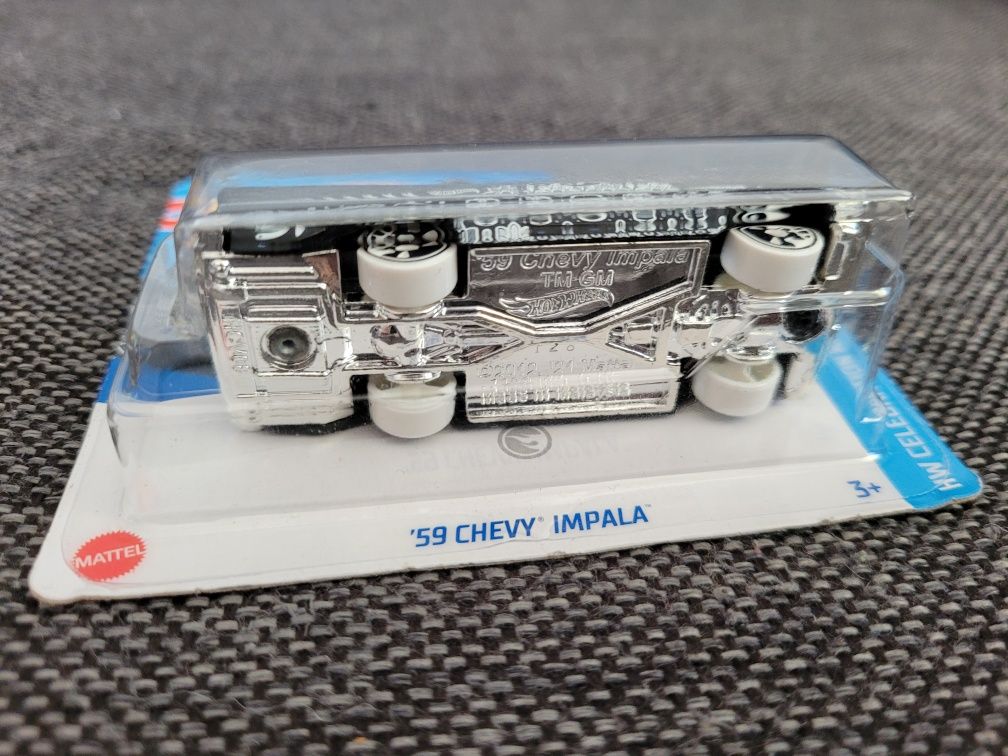 Hot wheels '59 Chevy Impala TH Treasure Hunt
