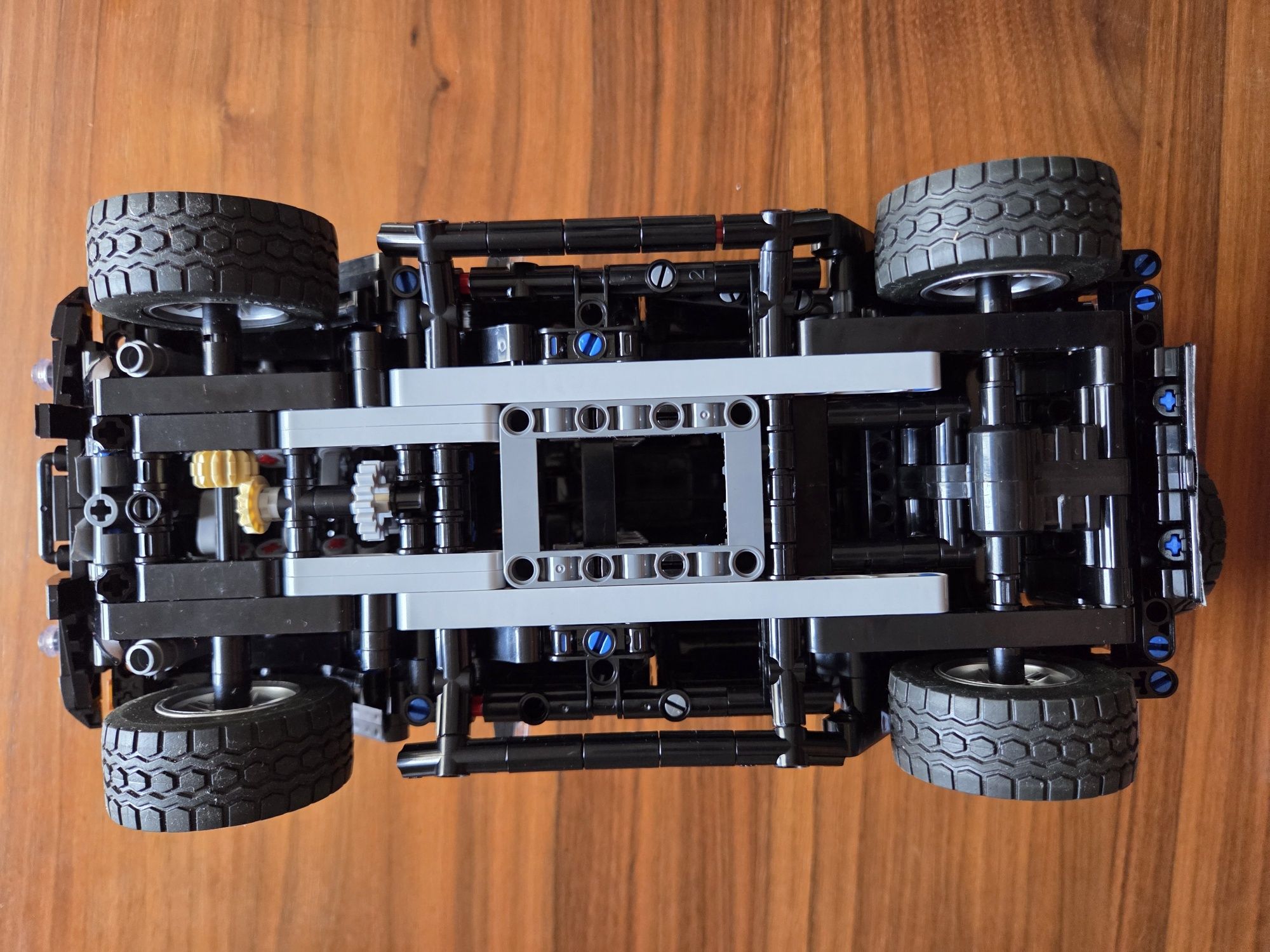 Carro Militar tipo lego technics