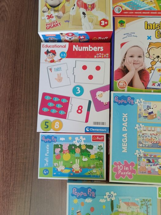 Zestaw puzzli i mówiące pióro (nowe)