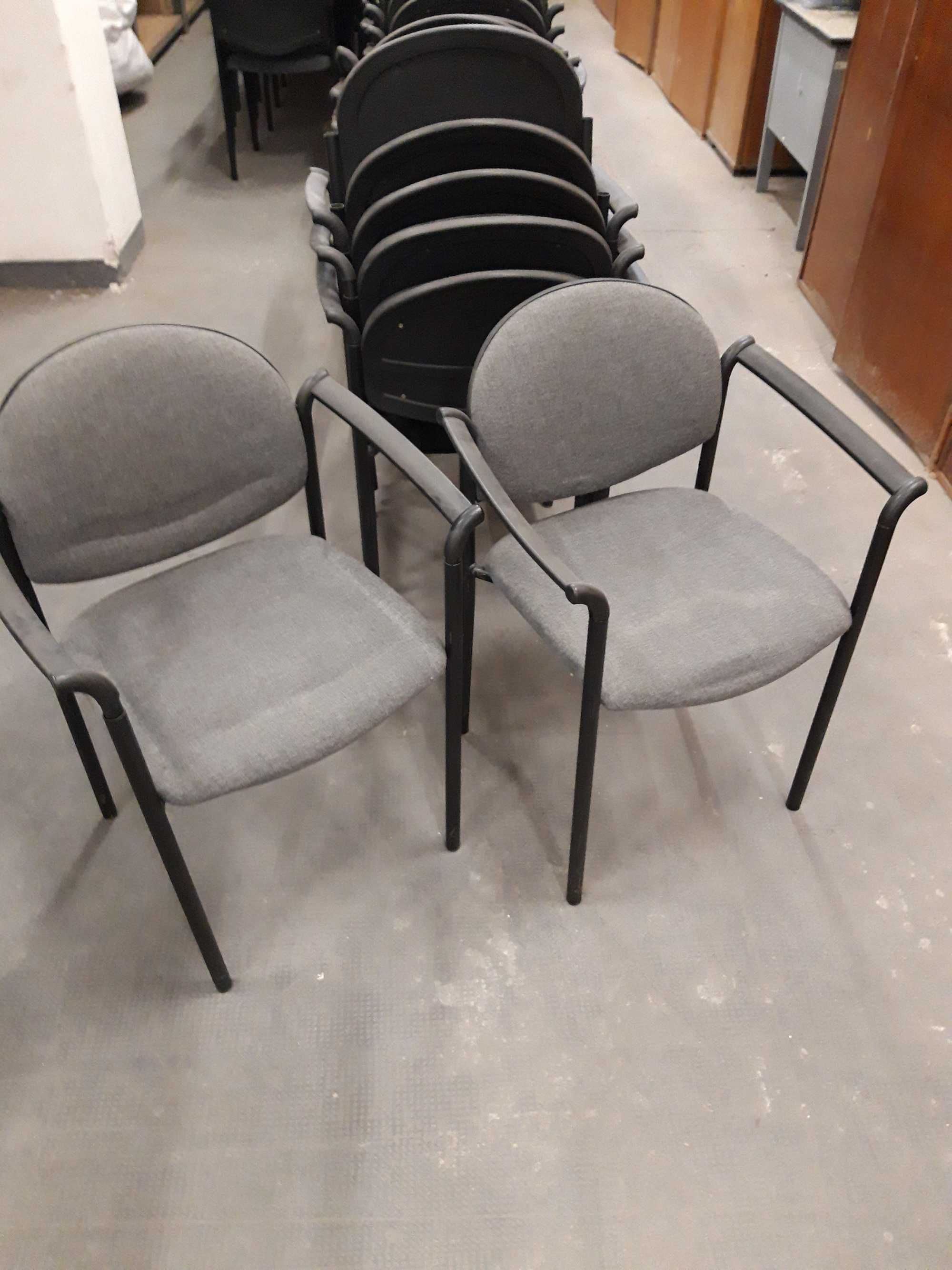 Krzesła tapicerowane szare. Wyprzedaż