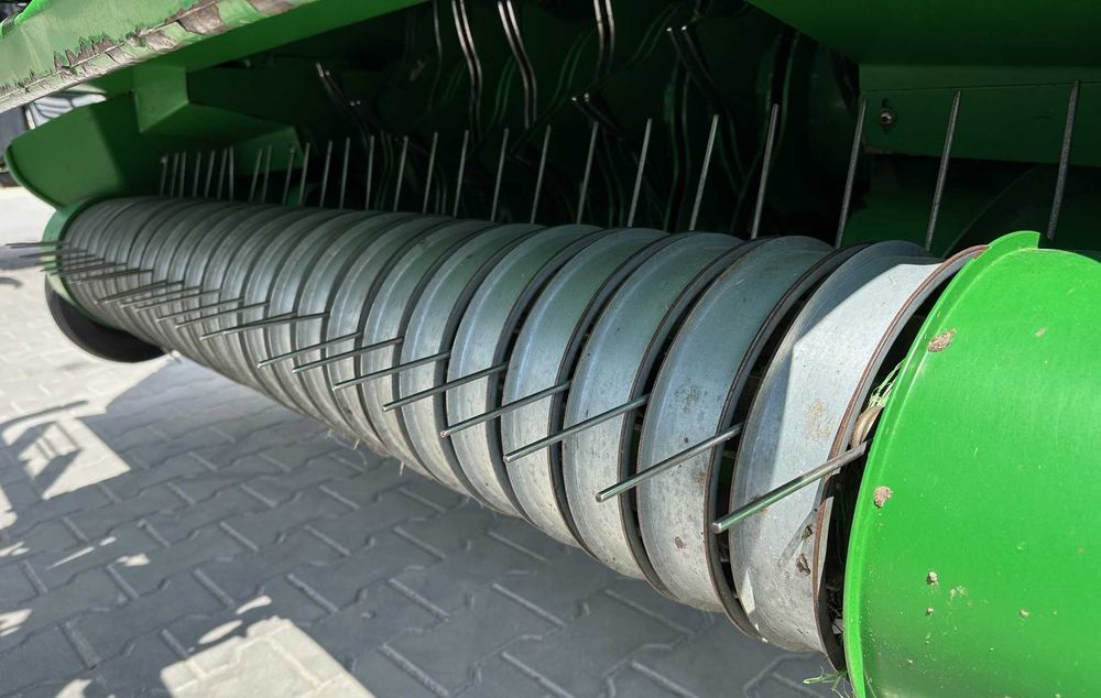 Prasa John Deer  MultiCrop 623 /Rotor /Noże