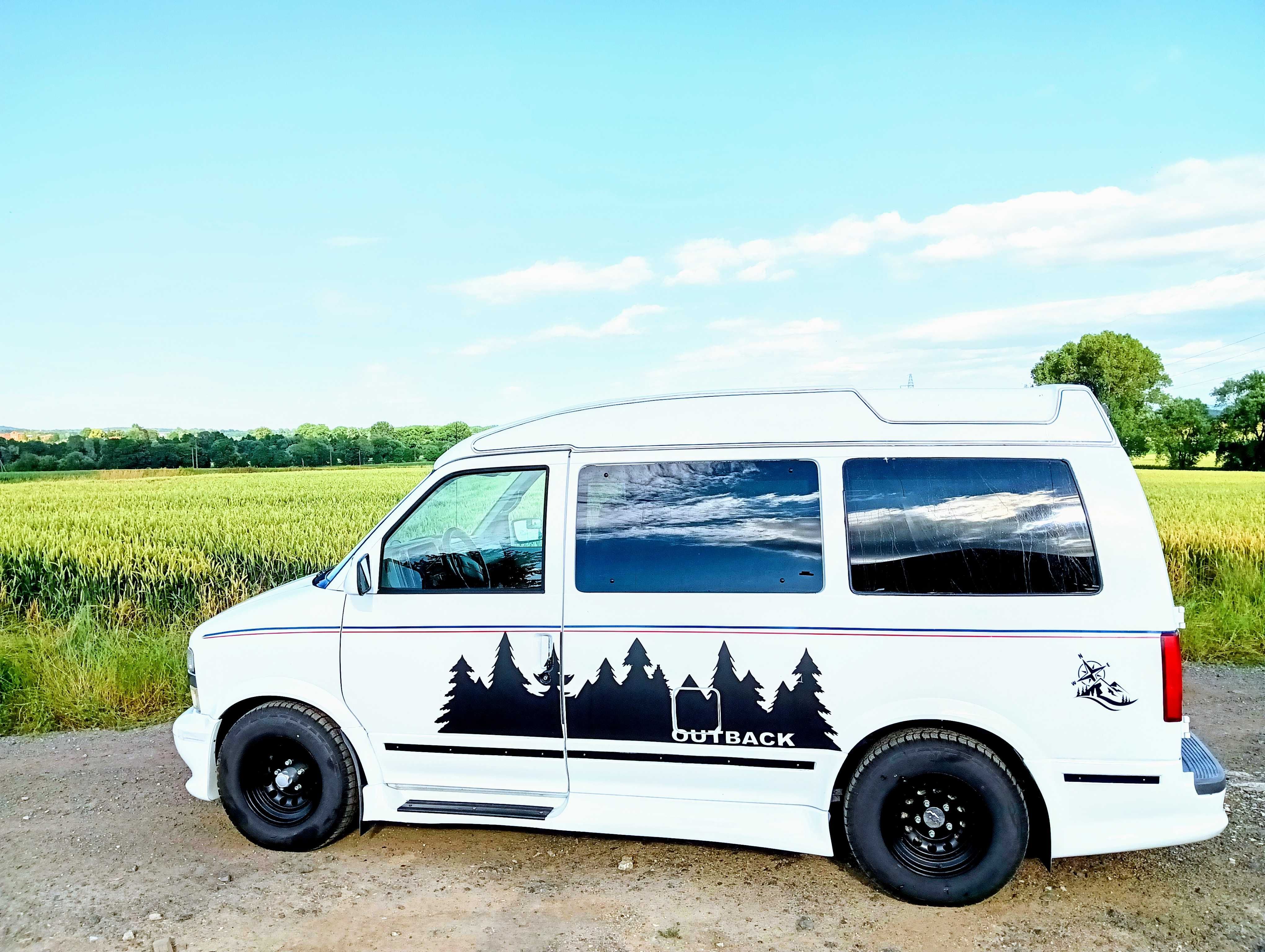 Chevrolet Astro , LPG, 7 osobowy,TV,DVD,LPG