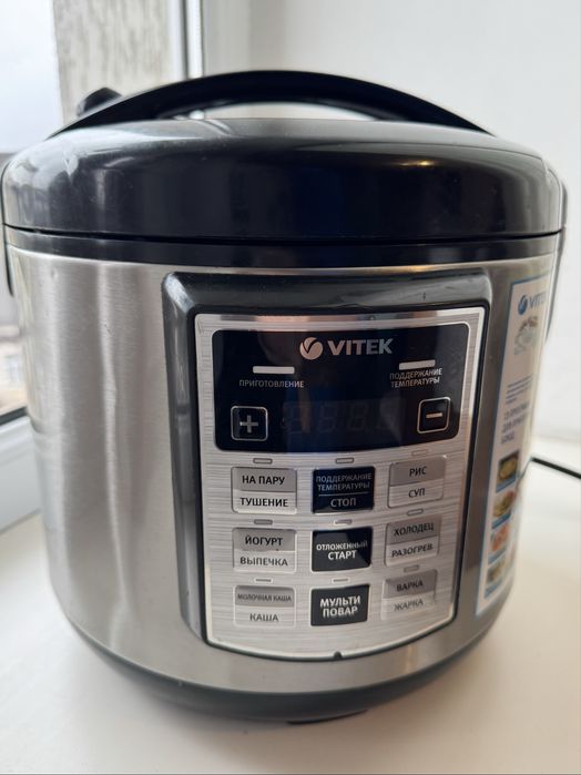Мультиварка Vitek Vt4212