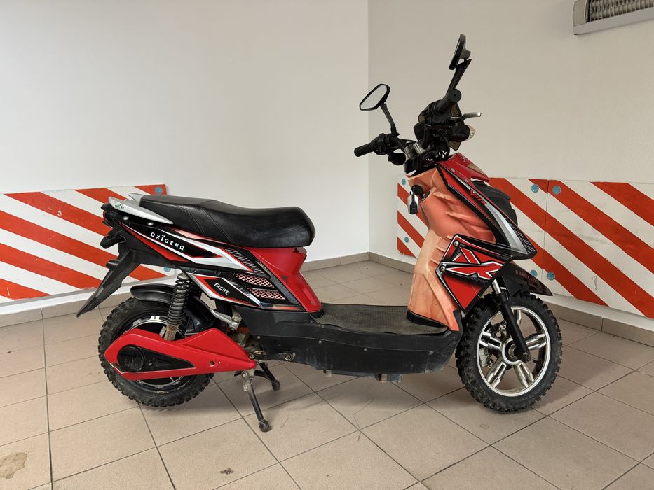 Scooter eléctrica Guewer ZWD-TT (sem carta de condução)