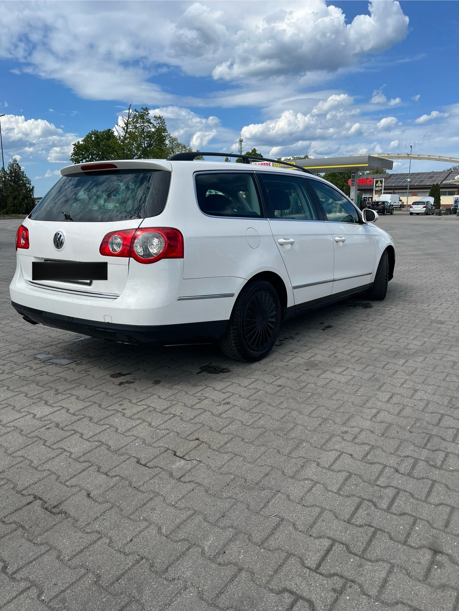 Volkswagen Passat b6 2.0tdi 140 z Niemiec | niski przebieg  oryginalny