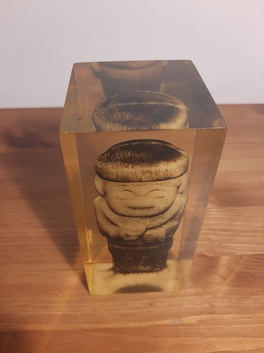 almofariz bronze estatueta egípcia  escriba sentado san Agustín