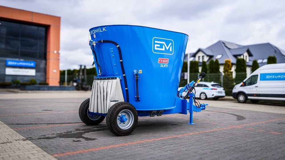 Wóz paszowy EM  RINO FX SLIM 600 (6m3) | Euromilk | Dostępny od ręki