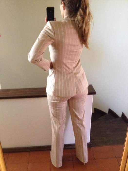 Conjunto blazer e calças Carolina Herrera tamanho 36 Original