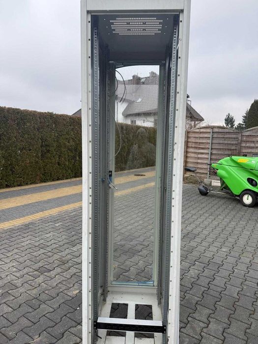 Serwerownie - szafy TecnoSteel