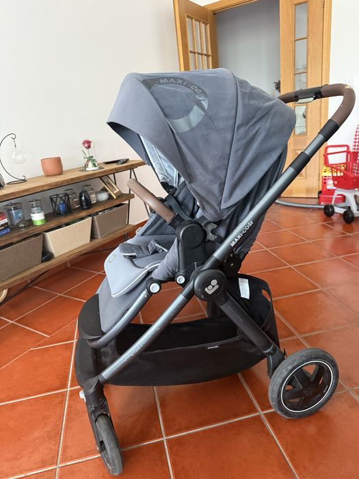 Carrinho de passeio Maxi Cosi Adorra2