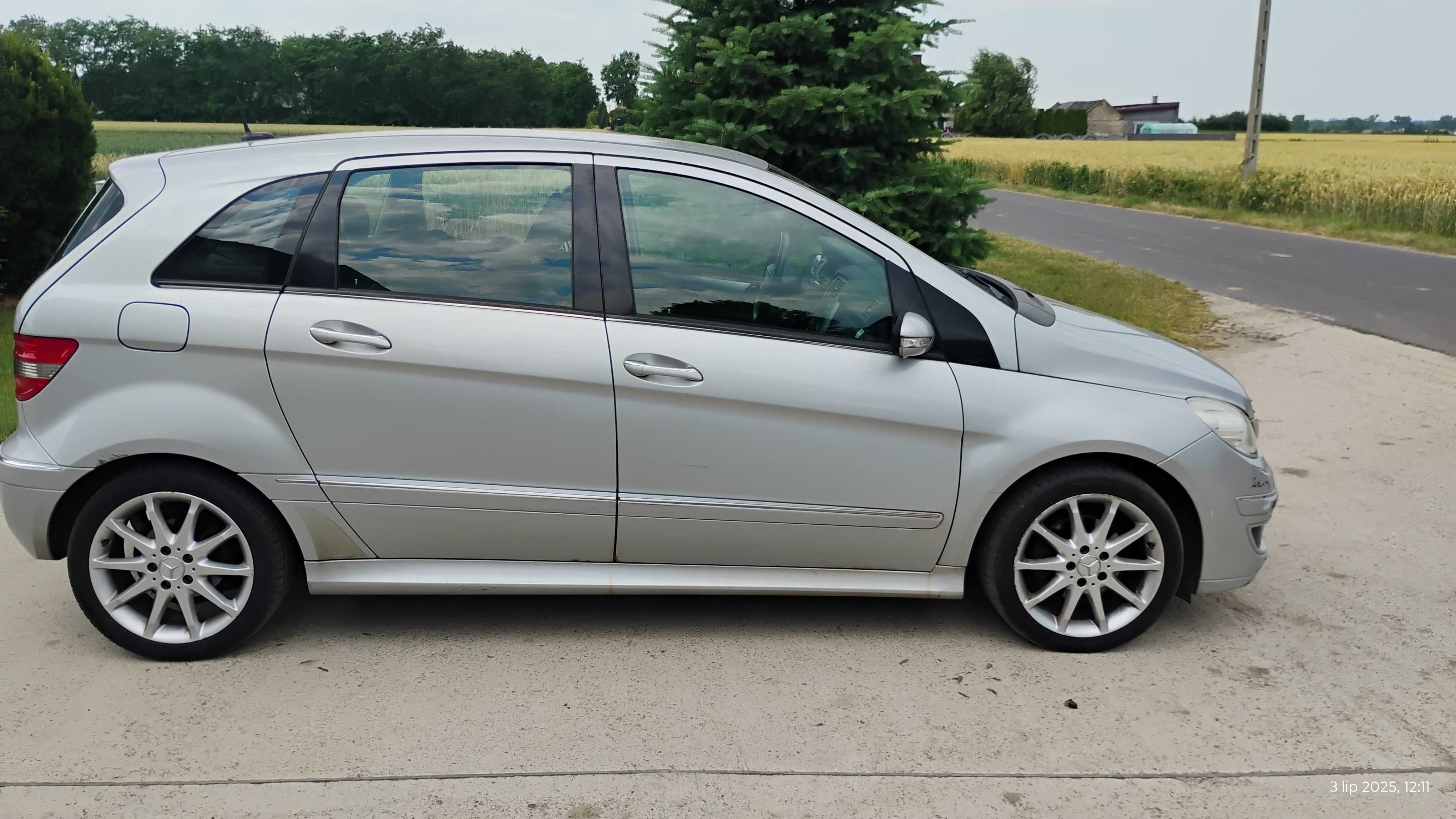 Mercedes B 2006 r