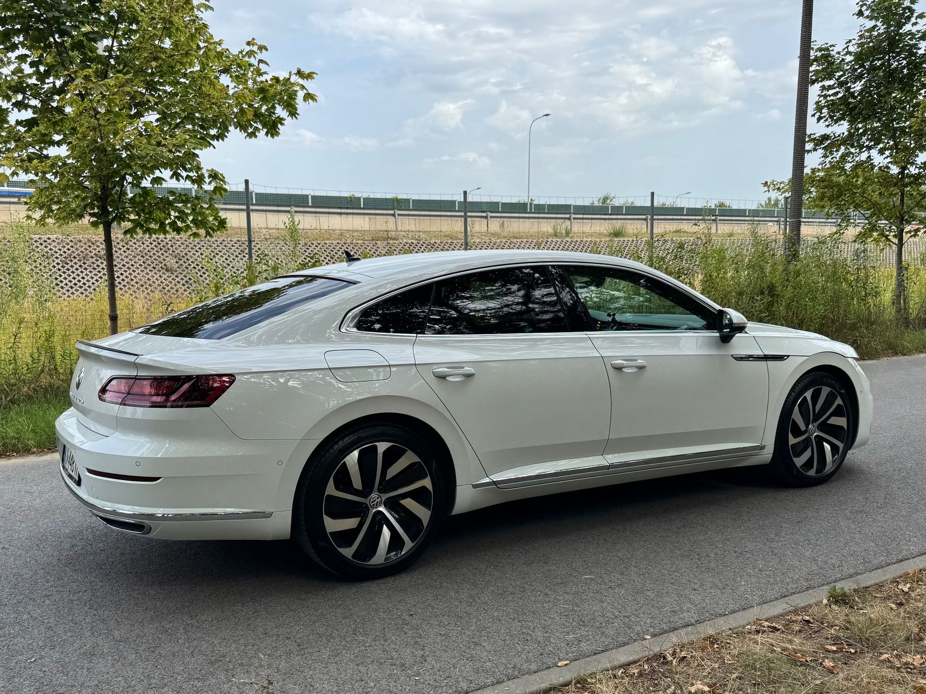 Volkswagen Arteon Volkswagen Arteon 2.0 TDI R-Line DSG