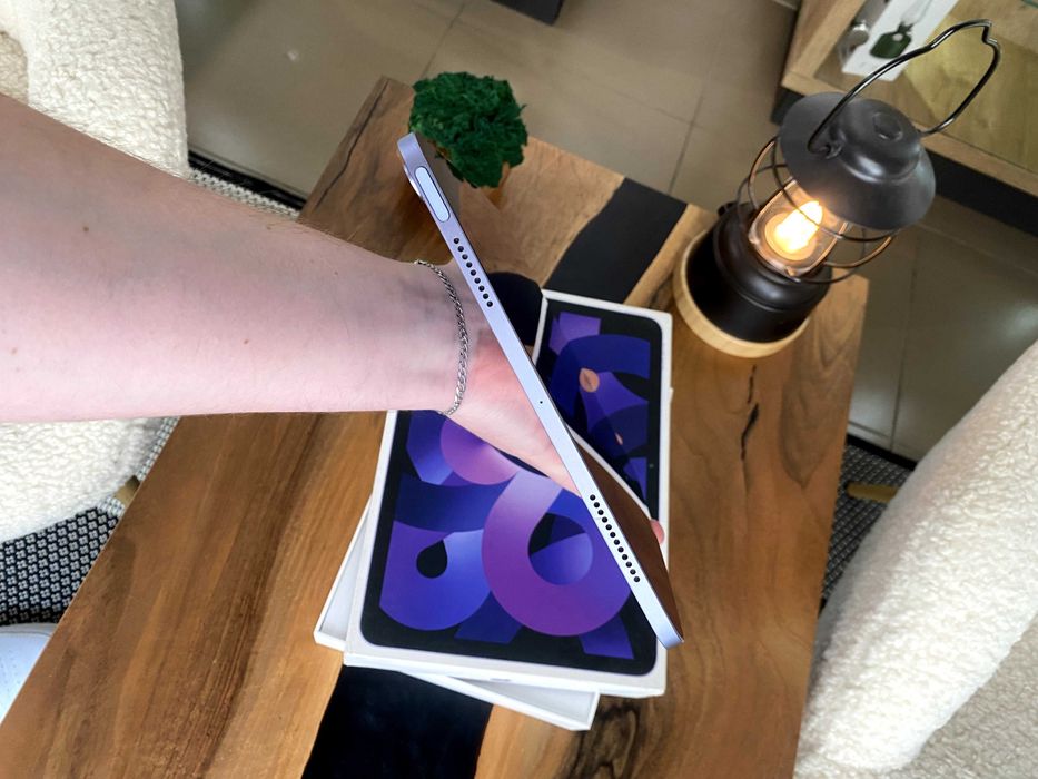 Планшет Apple iPad Air Wi-Fi 64GB Purple (MME23) 2022