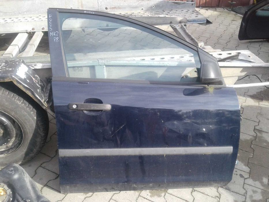 Ford Focus MK2 5D Hathback Ćwiartka Błotnik Prawy Tył Szyba Próg Drzwi