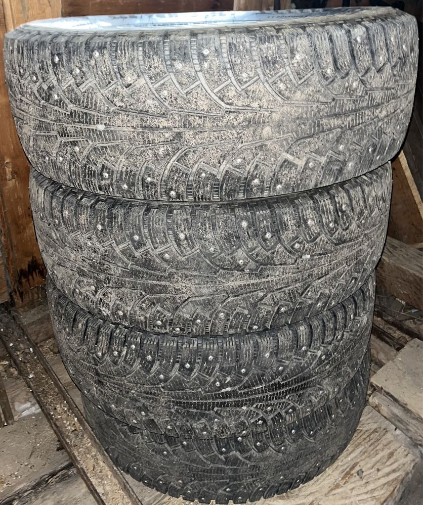 Шини NOKIAN 265/70 R16