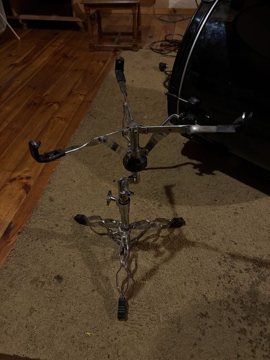 Ударна установка MaxTone + стійка під робочий