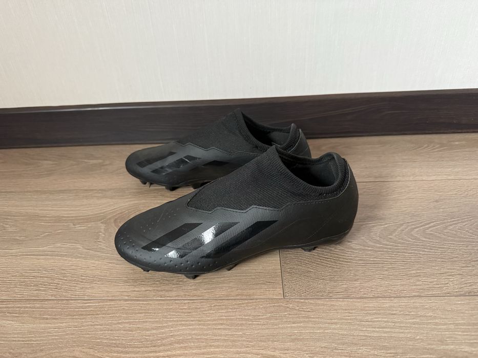 Бутси adidas 40 розмір