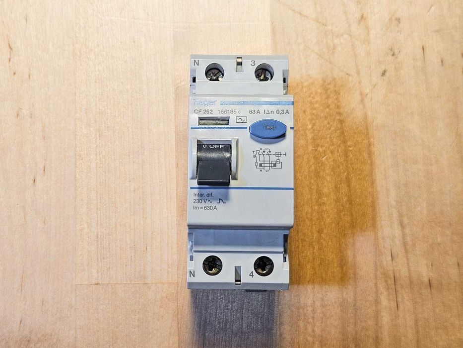 Interruptor dif. 63A 300mA 2P – HAGER CF 262