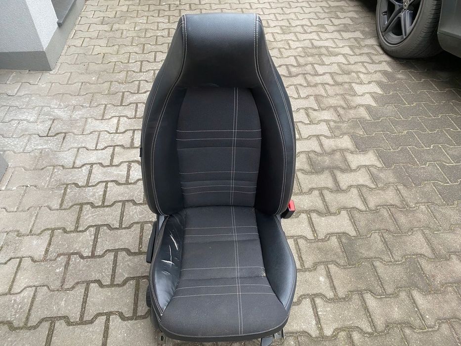 MERCEDES 176 cla 117 gla 156 fotel przedniprawy skora alcantara