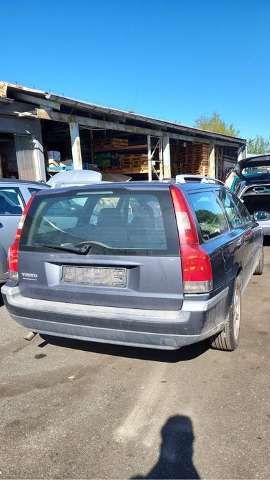 Volvo v70 2.4 diesel na części