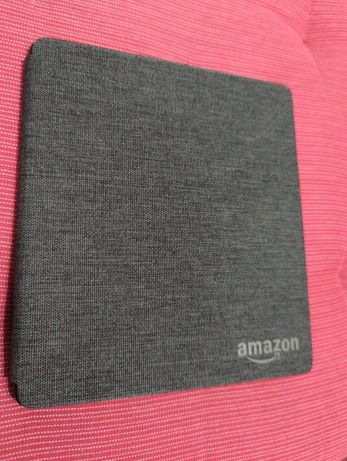 Amazon Kindle Oasis 3 + orginalne etui + ebooki