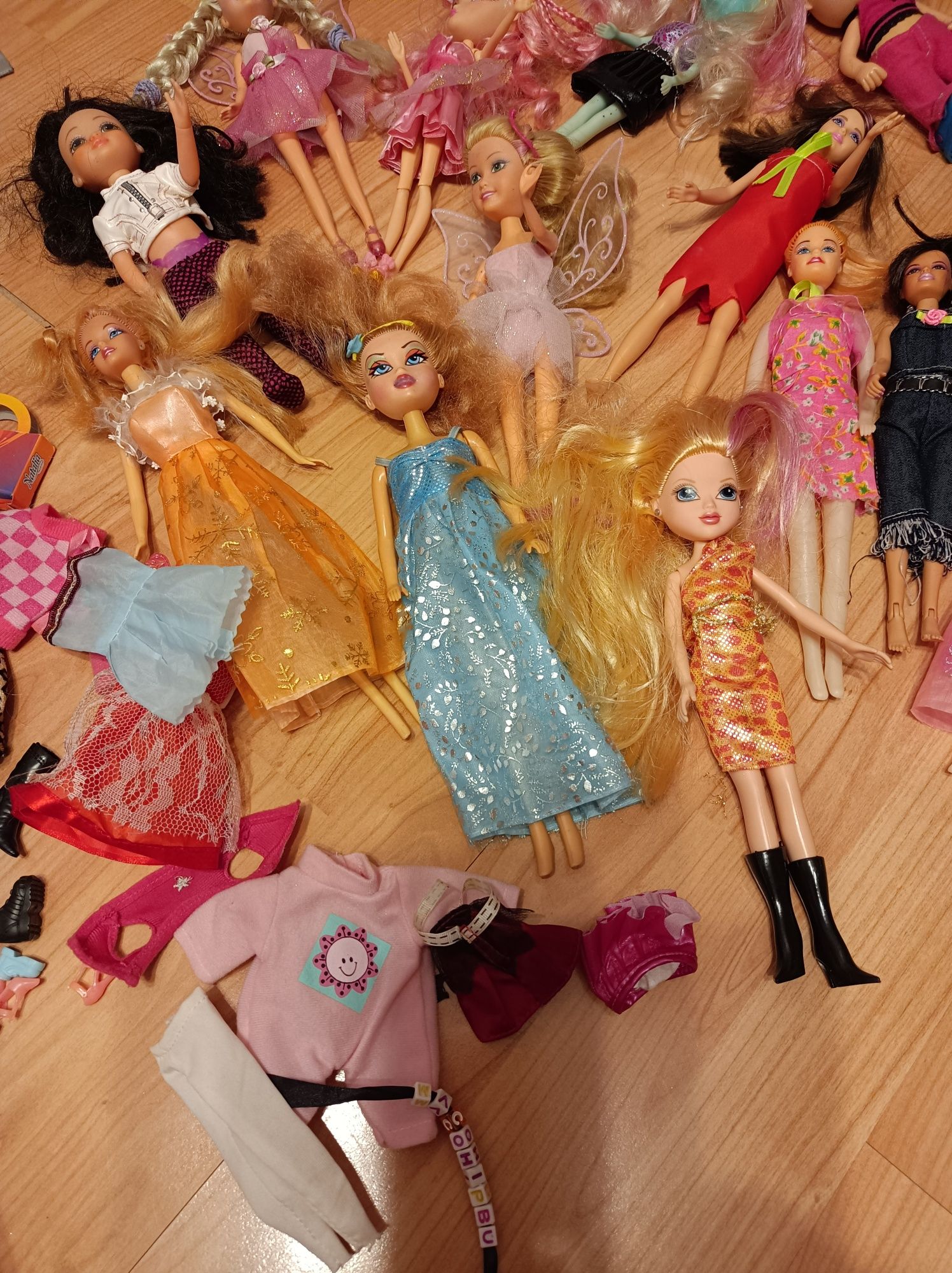Lalki Barbie wróżki
