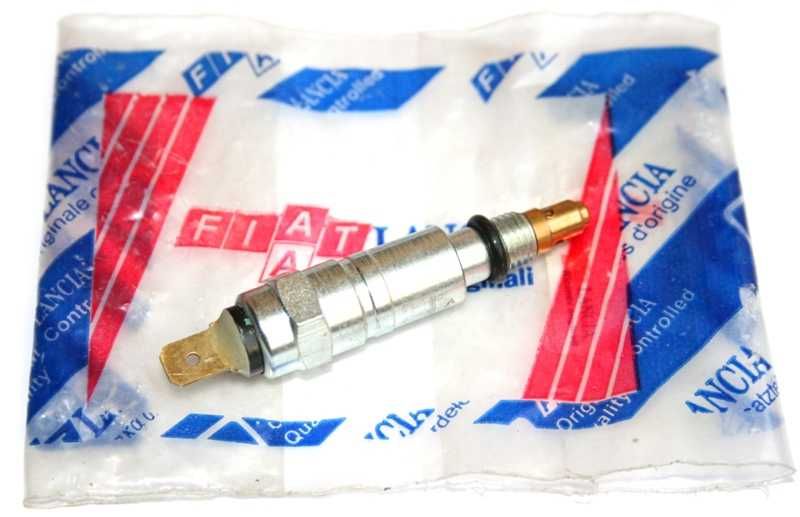 Elektrozawór elektrodysza dysza gaźnika - FIAT 126p