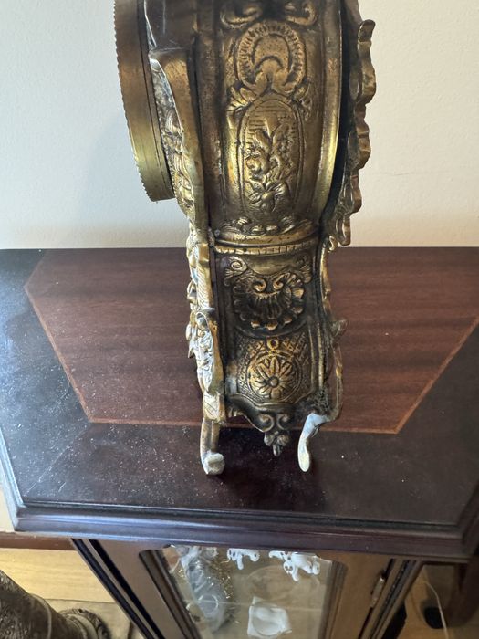 Relógio antigo usadio