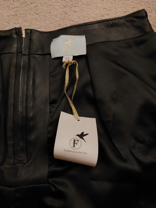 Skórzana spódnica nowa