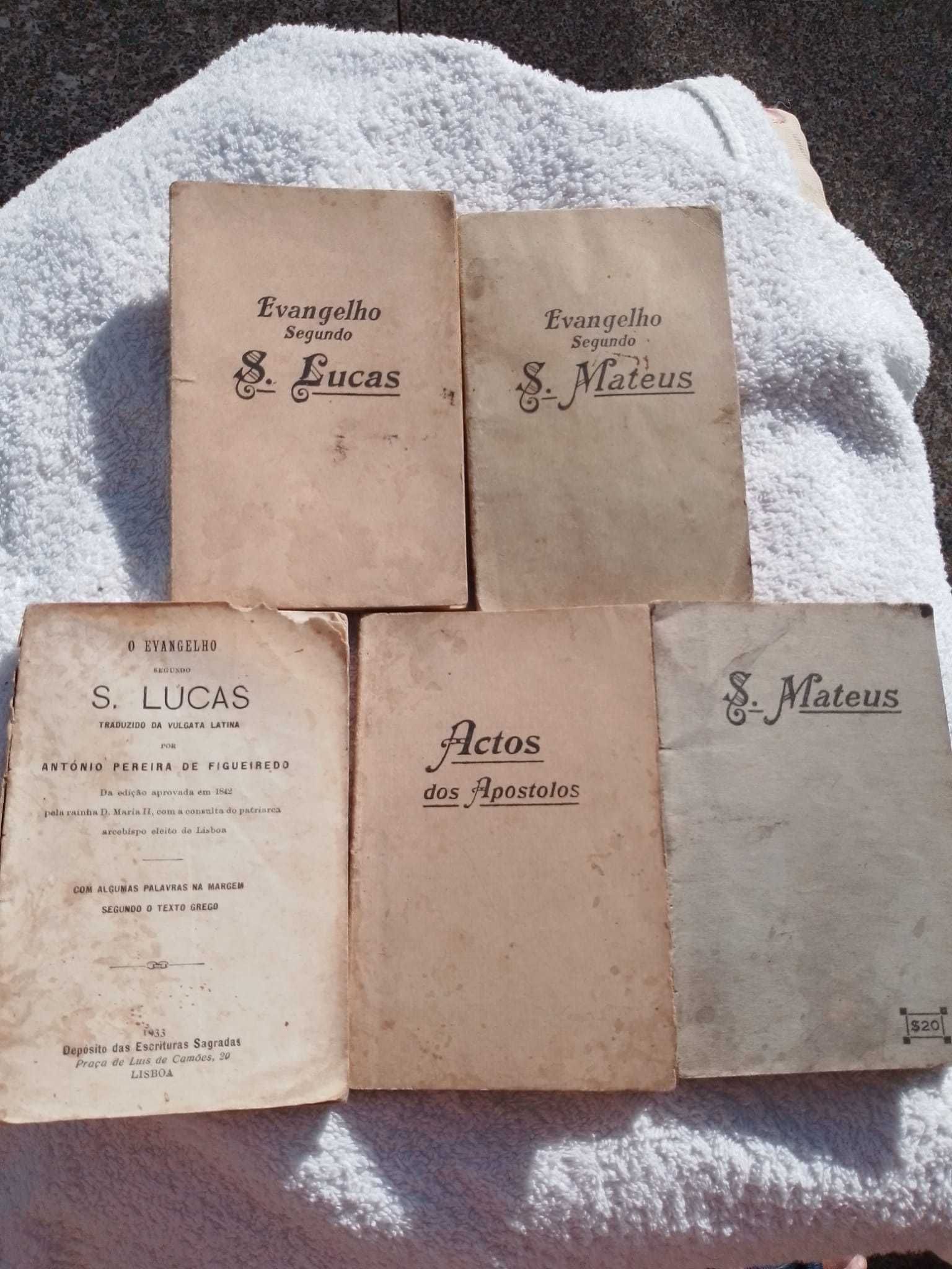 Livros Religiosos de outrora antigos dificeis encontrar eoutro Desde3E