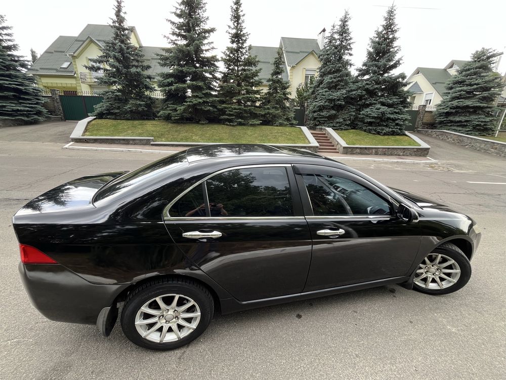 Хонда Акорд 7 2005 рік 2.4 бензин автомат