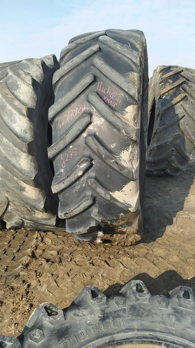 620/70R42 Michelin XM28  J275