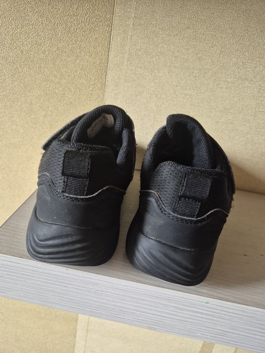 Продам Дитячі кросівки Skechersки Скетчерс