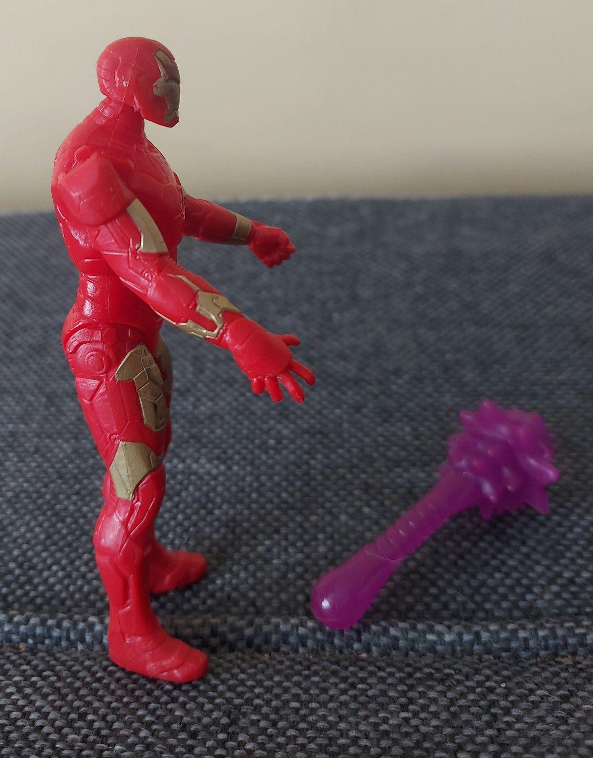 Avengers: Czas Ultrona - Figurka podstawowa - Iron Man