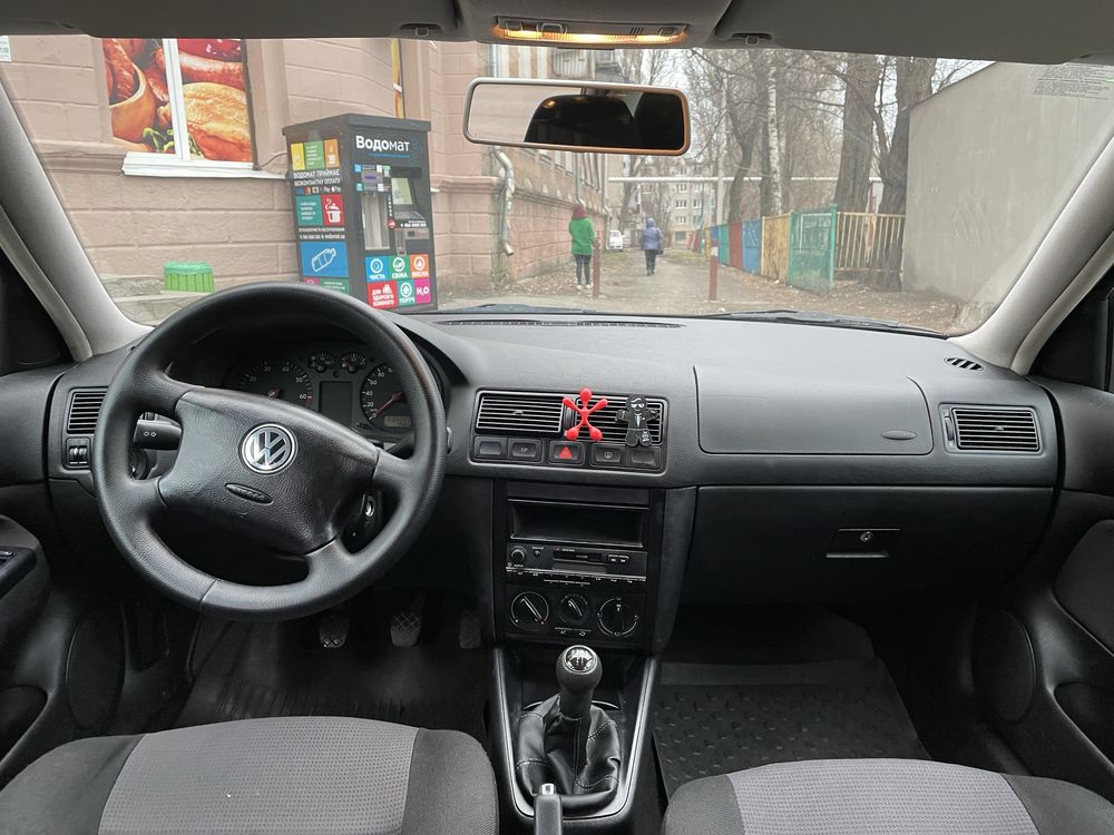 Продам Volkswagen Golf