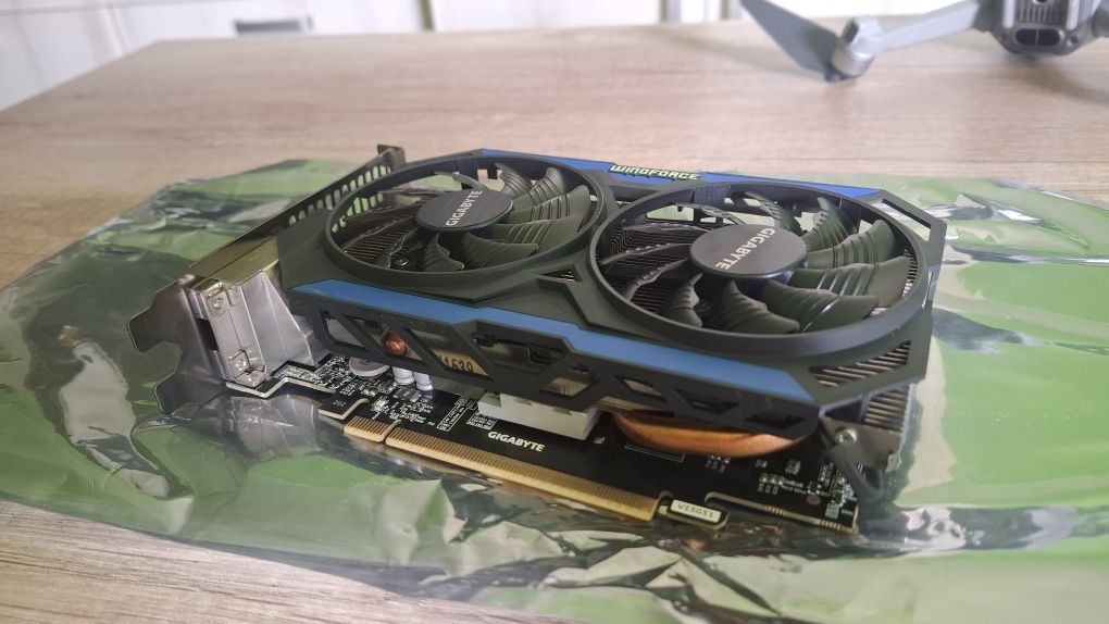 Karta graficzna GTX 960 4gb Windforce