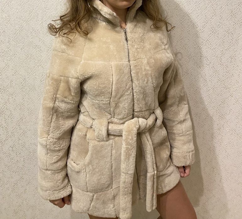 Мутонова шубка S-M