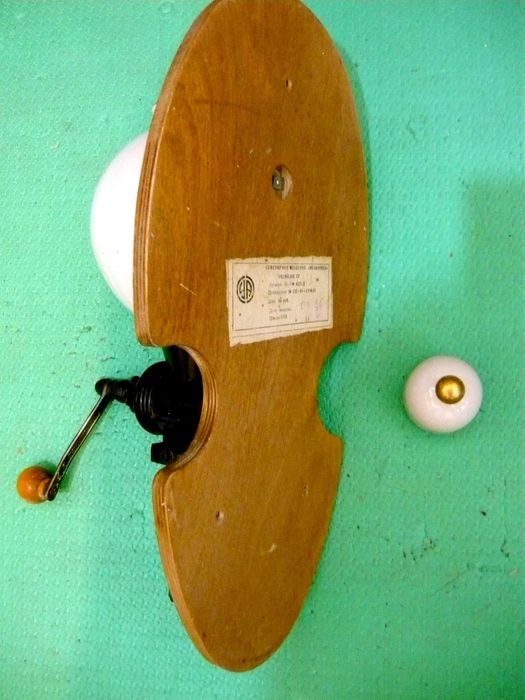 Кофемолка ручная настенная, интерьерная "Мельница"- СССР.