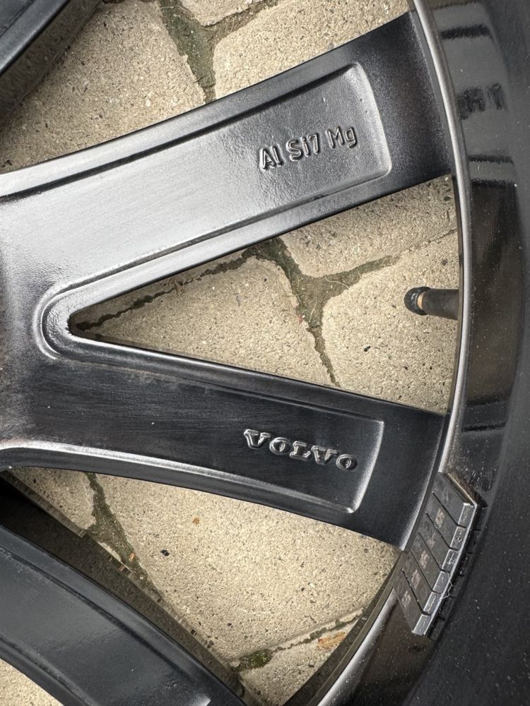 Диски R19 Volvo 5/108 шини Michelin 235/55/r19 Volvo XC60 XC90 XC70