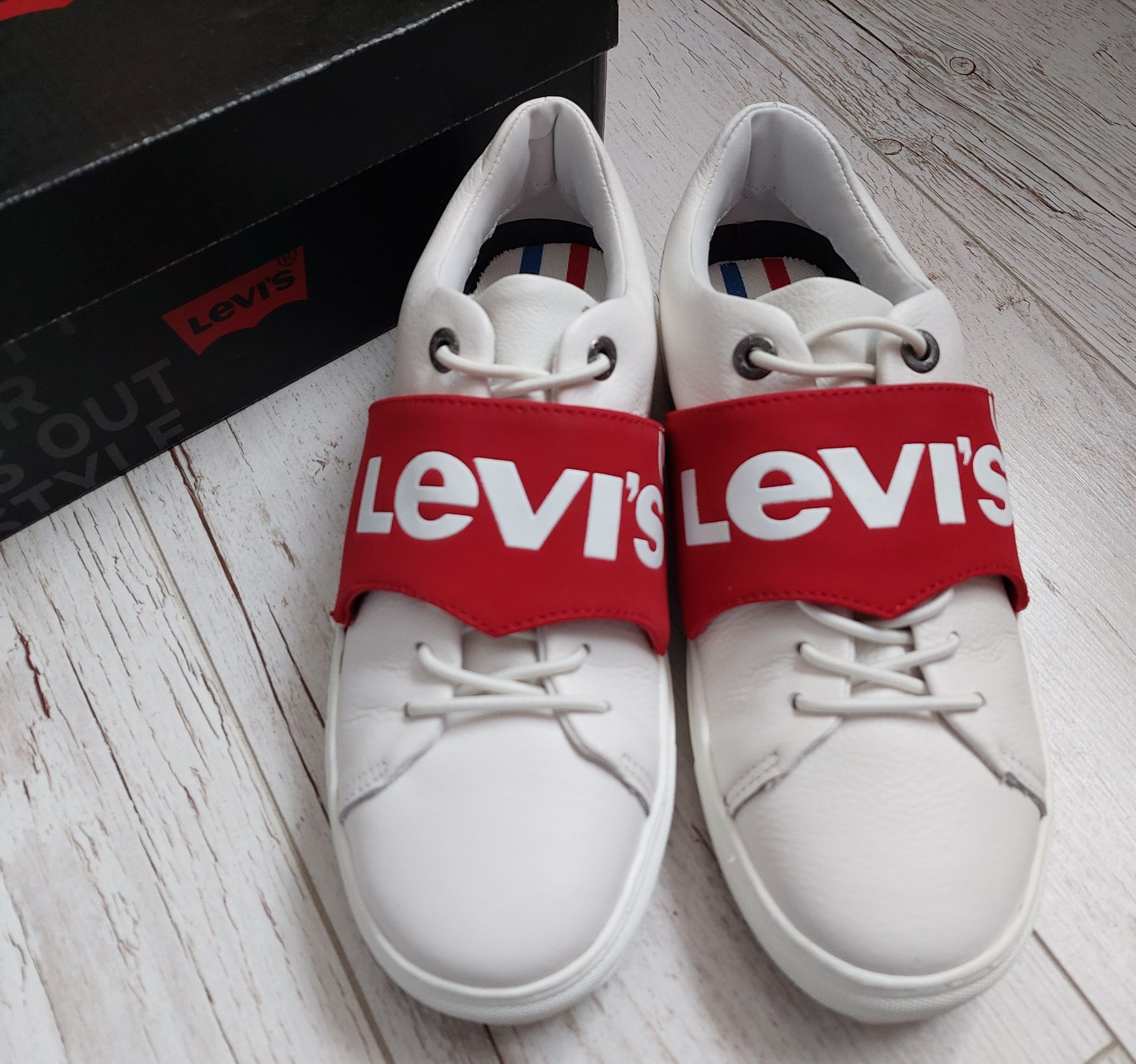 Buty damskie adidasy Levis Levi's 38 24 cm