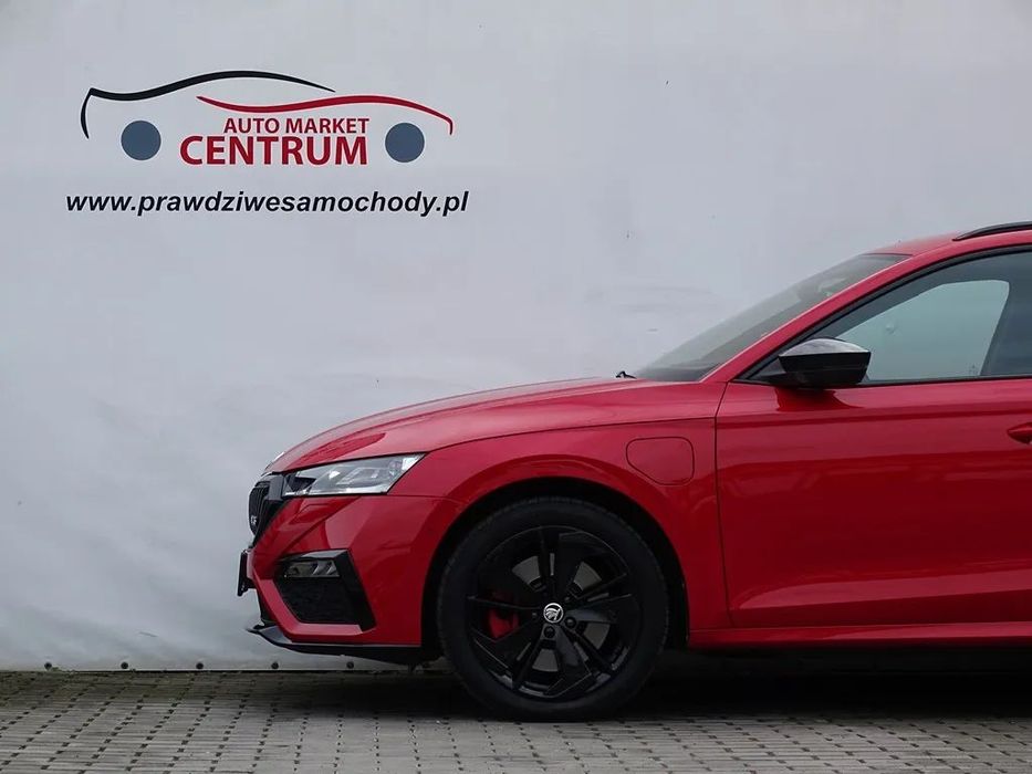 Skoda Octavia HYBRID iV 245KM RS Salon CZ. FV 23%