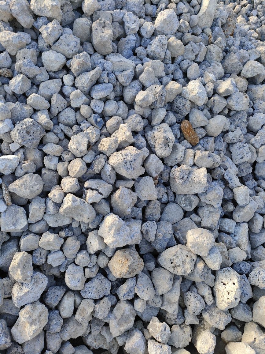 Piasek zasypowy Kruszywa drogowe dolomit