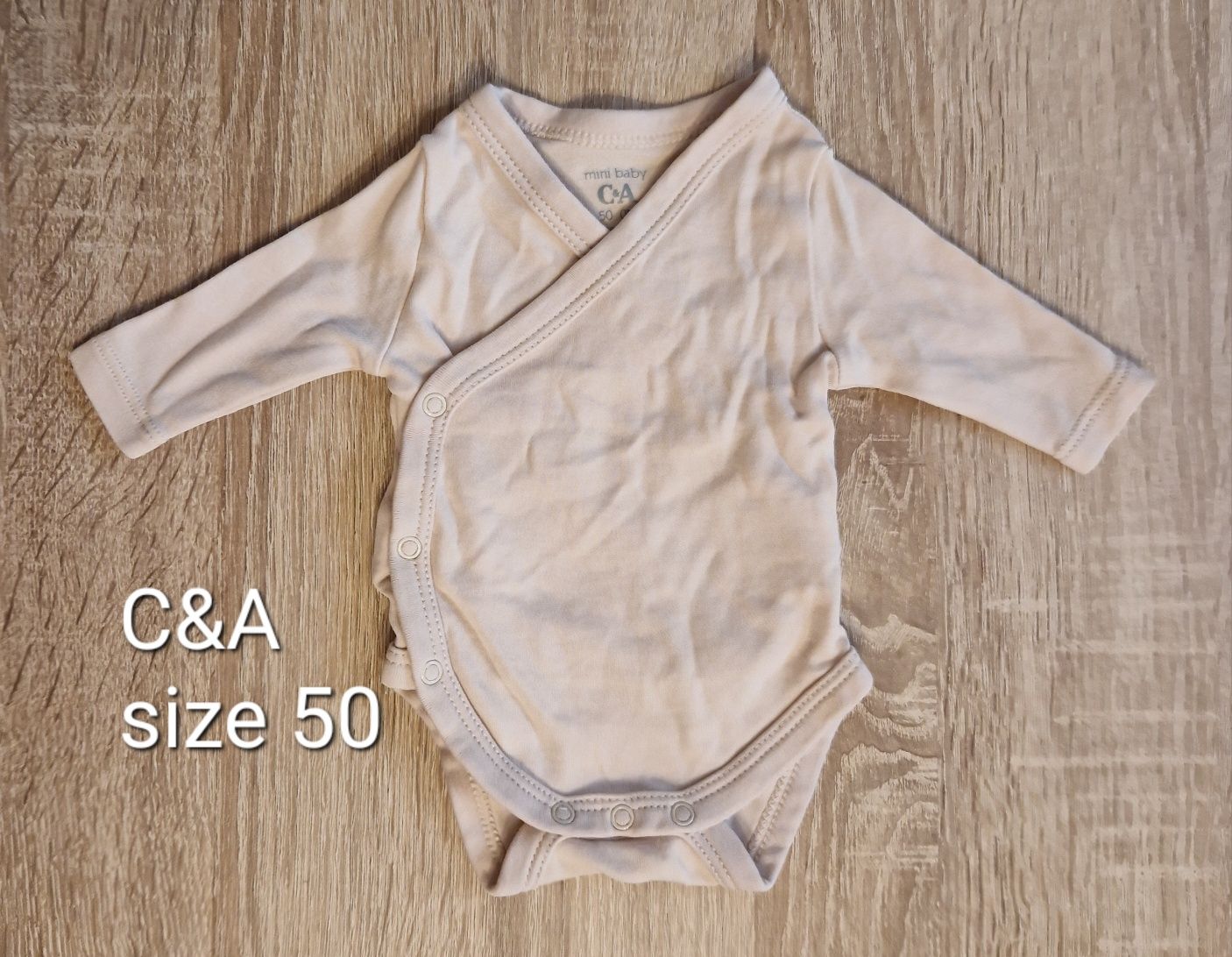 Duży zestaw ubrań dla niemowlaka 50 rozmiaru