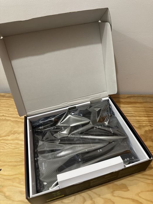 Motherboard  gigabyte B550 Gaminx X V2