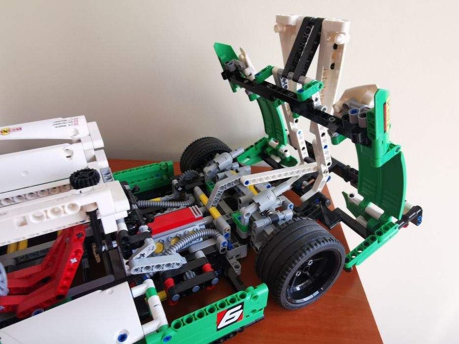 Lego 42039 -  twenty four hours race car