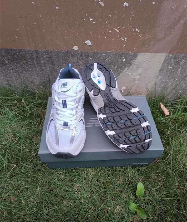 New Balance 530 White Silver Navy EU.41.5