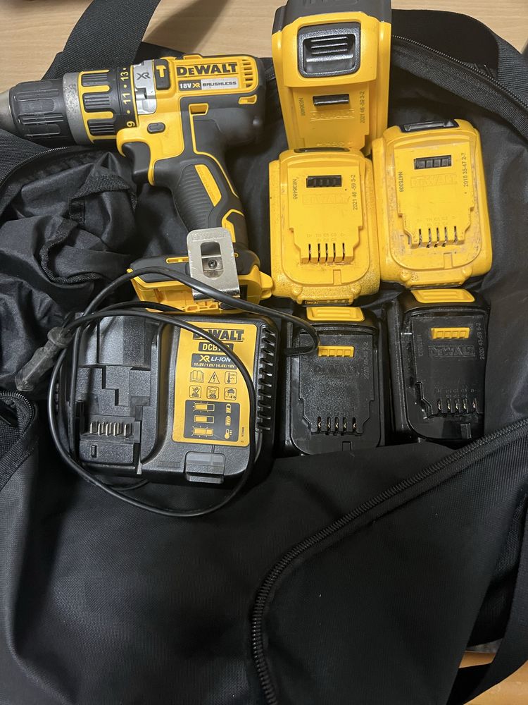 Dewalt 5 baterias com carregador